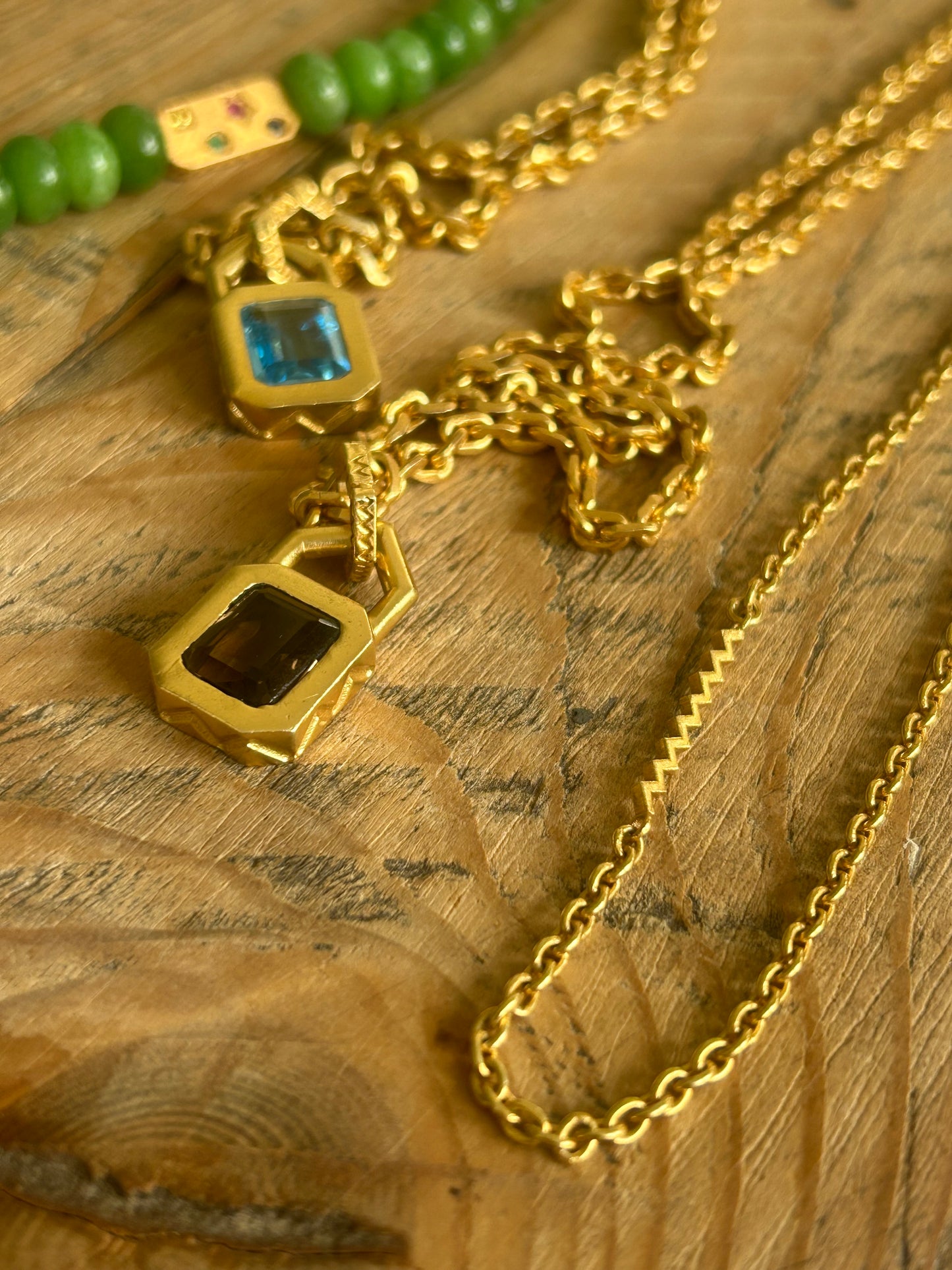 Epitome Pendant - 18kt Smoky