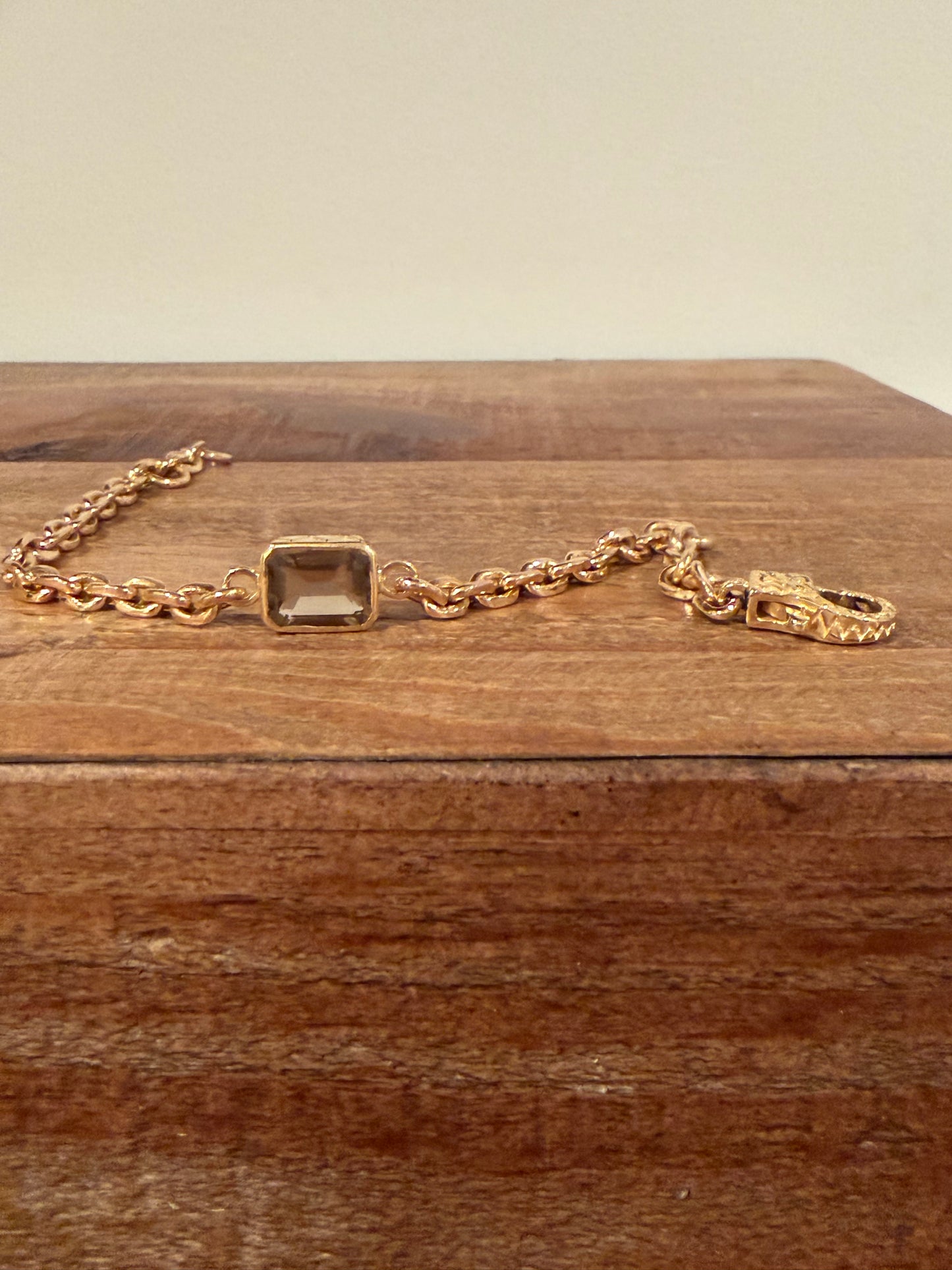 18kt Lion Bracelet - Smoky