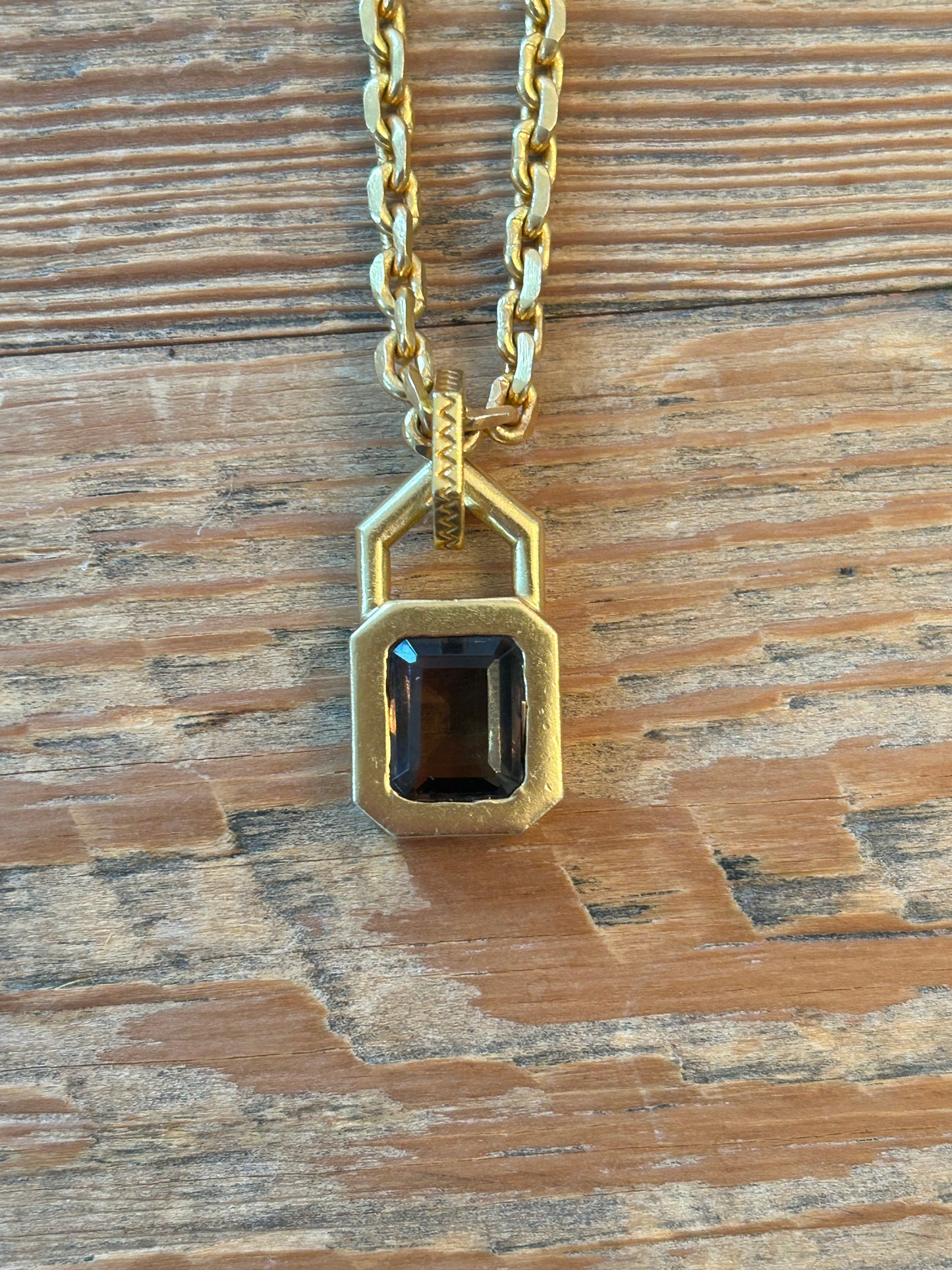 Epitome Pendant - 18kt