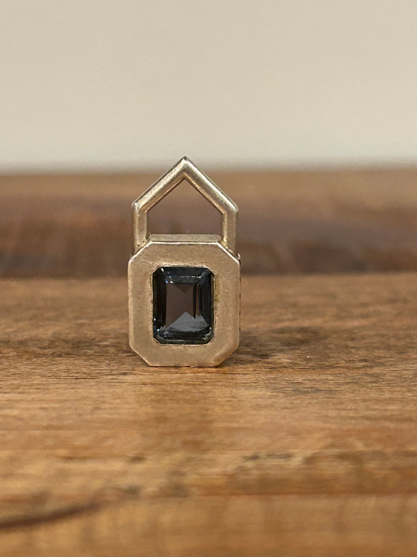 Mini Epitome Pendant - London