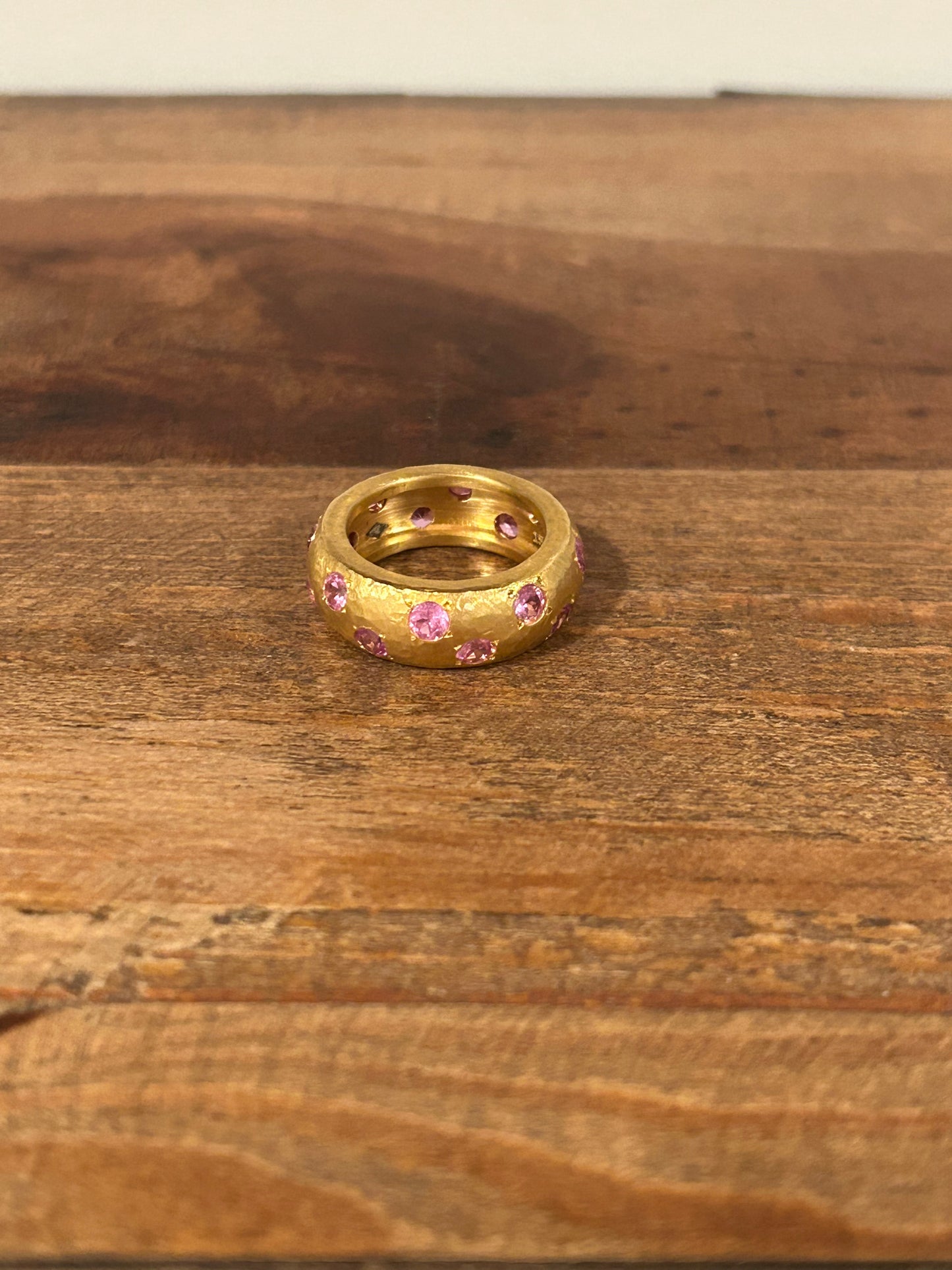 18kt Leo Ring - Pink Sapphire