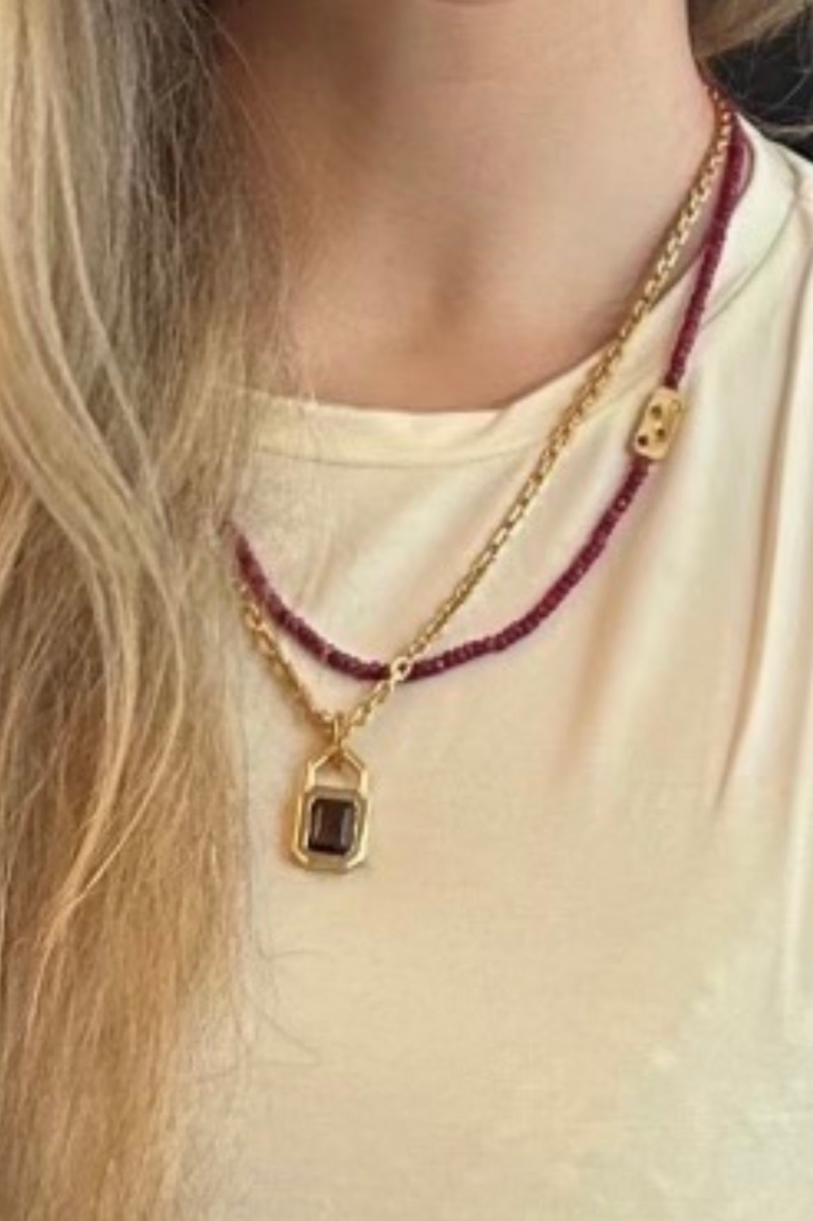 Epitome Pendant - 18kt