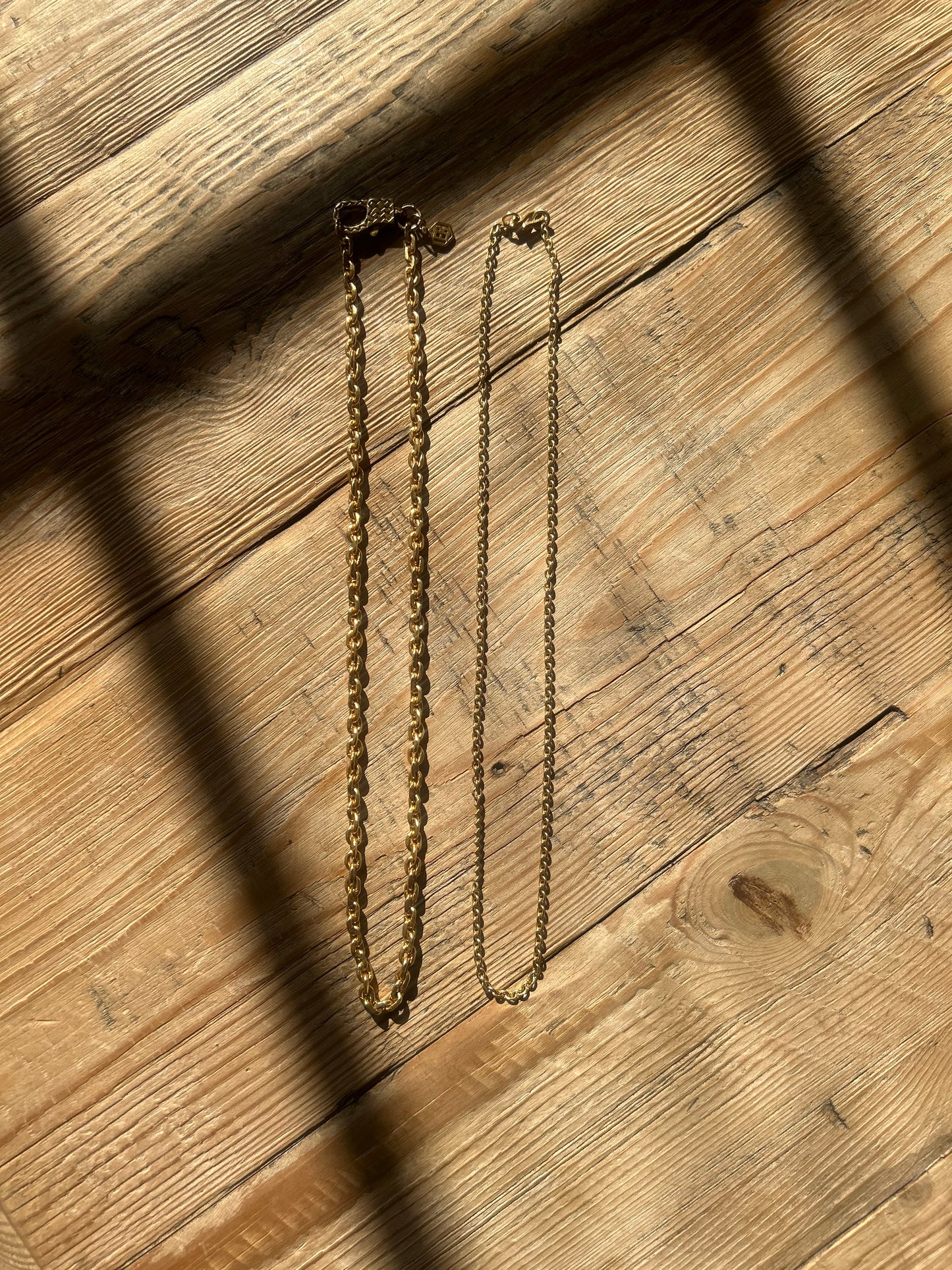 18kt Lion Chain