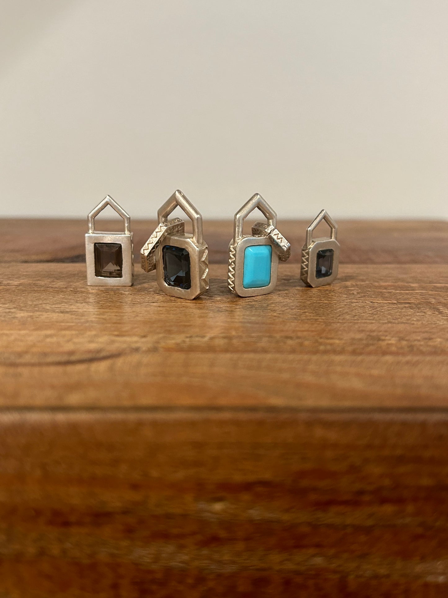 Mini Epitome Pendant - London