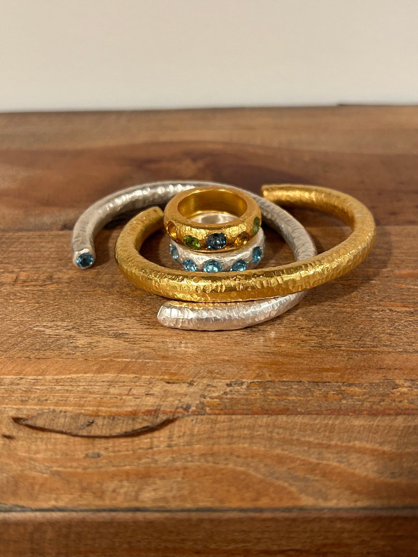 Medium Phant Cuff