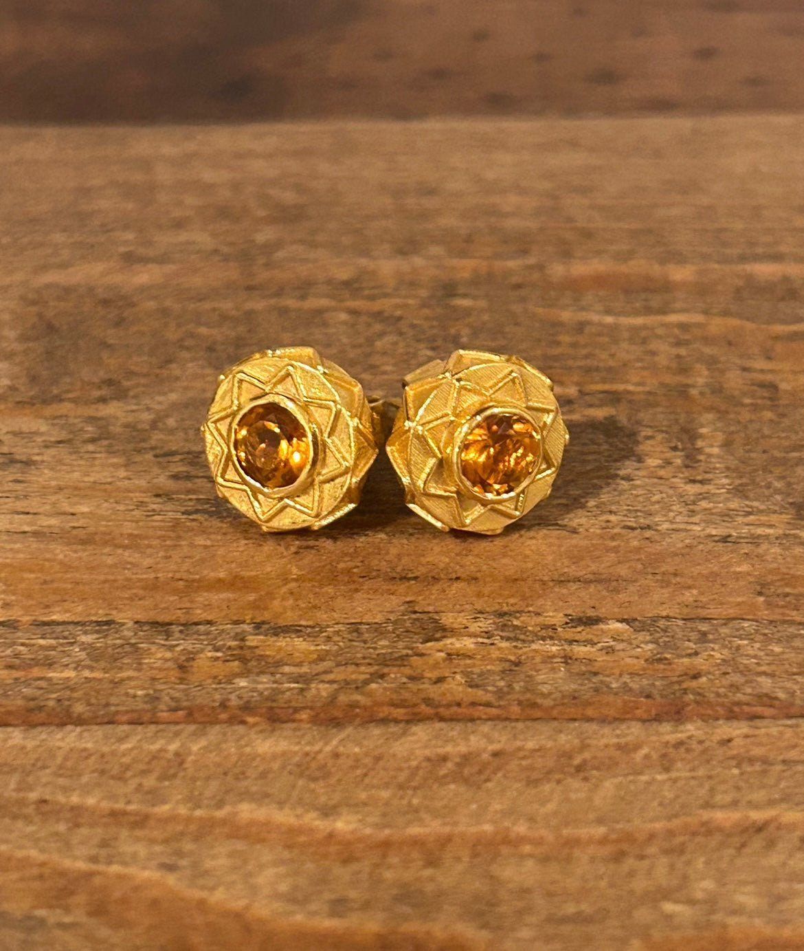 Eli Stud Earrings - 18kt Citrine