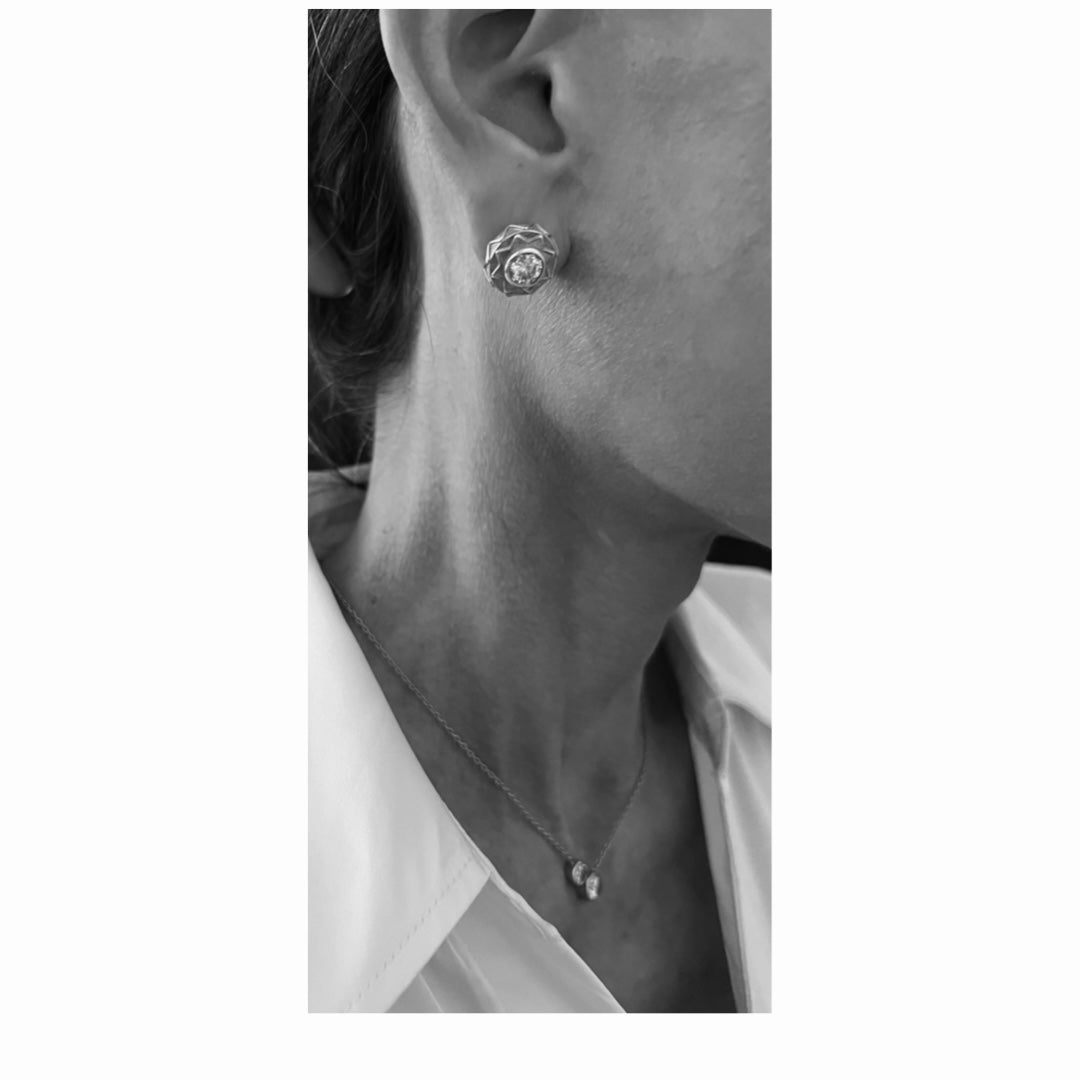 Eli Stud Earrings - Diamond