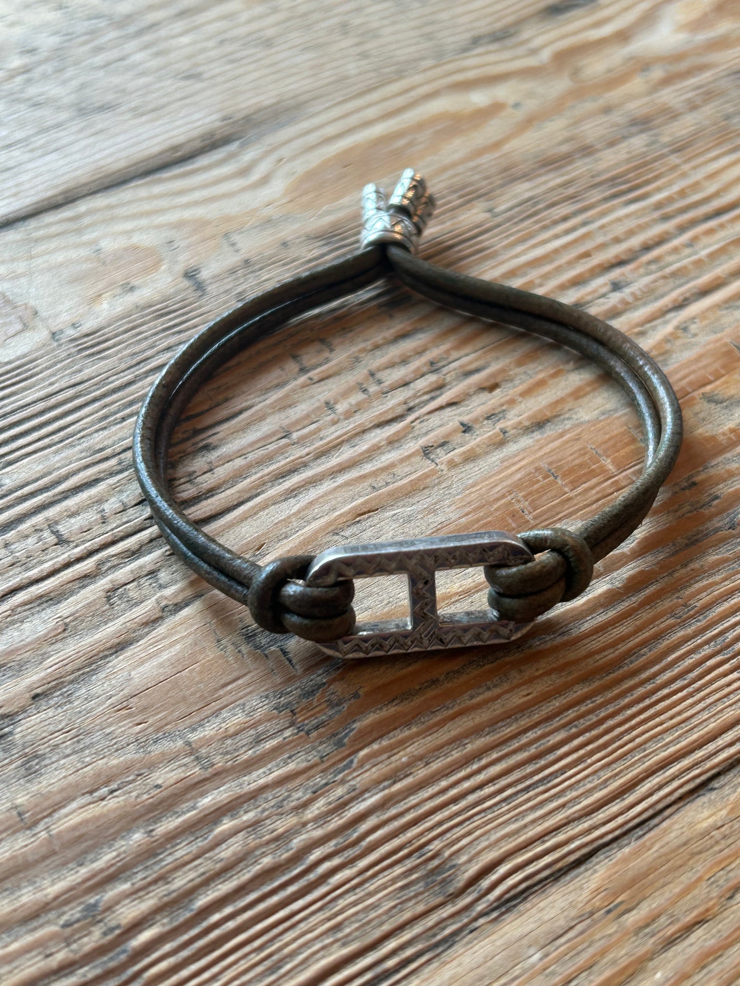 Michael leather bracelet