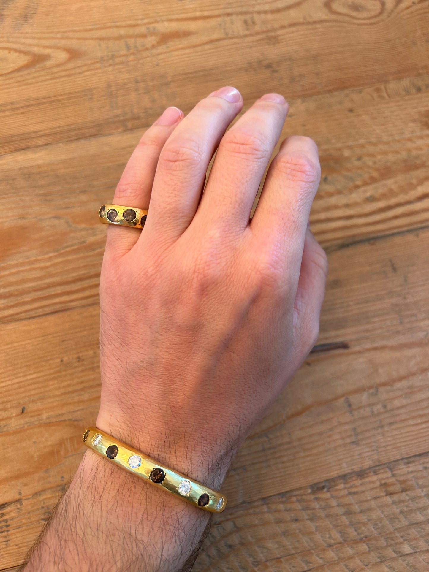 Jumbo Jacob Cuff - 18kt Smoky