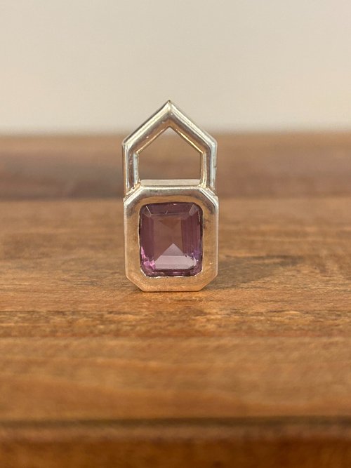Epitome Pendant - Amethyst