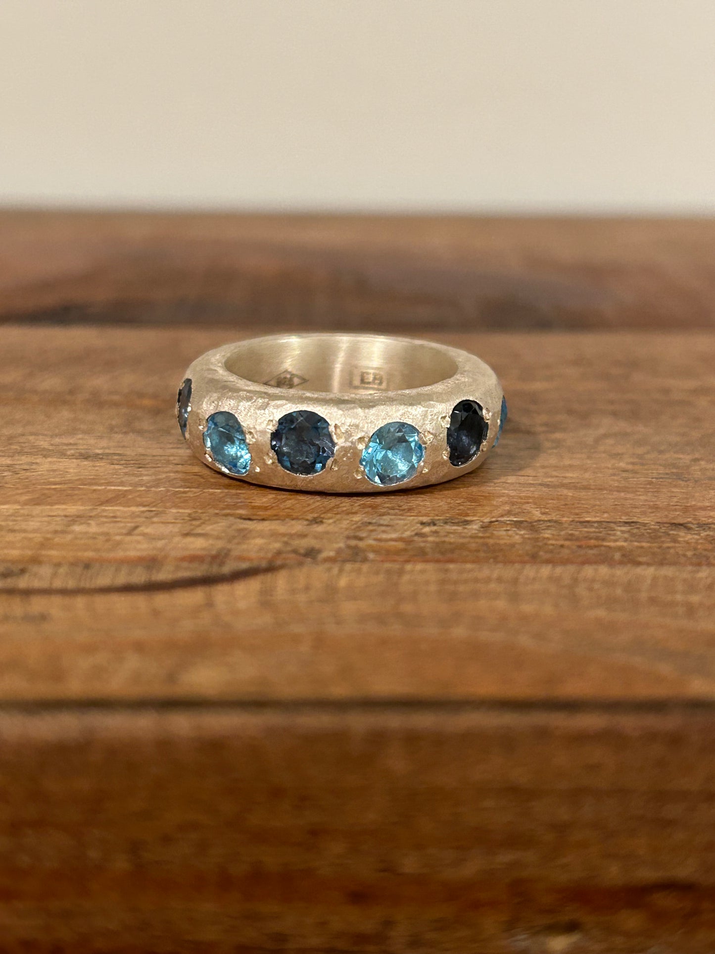 Jumbo Leo Ring - Lagoon