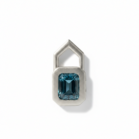 Epitome Pendant - Swiss