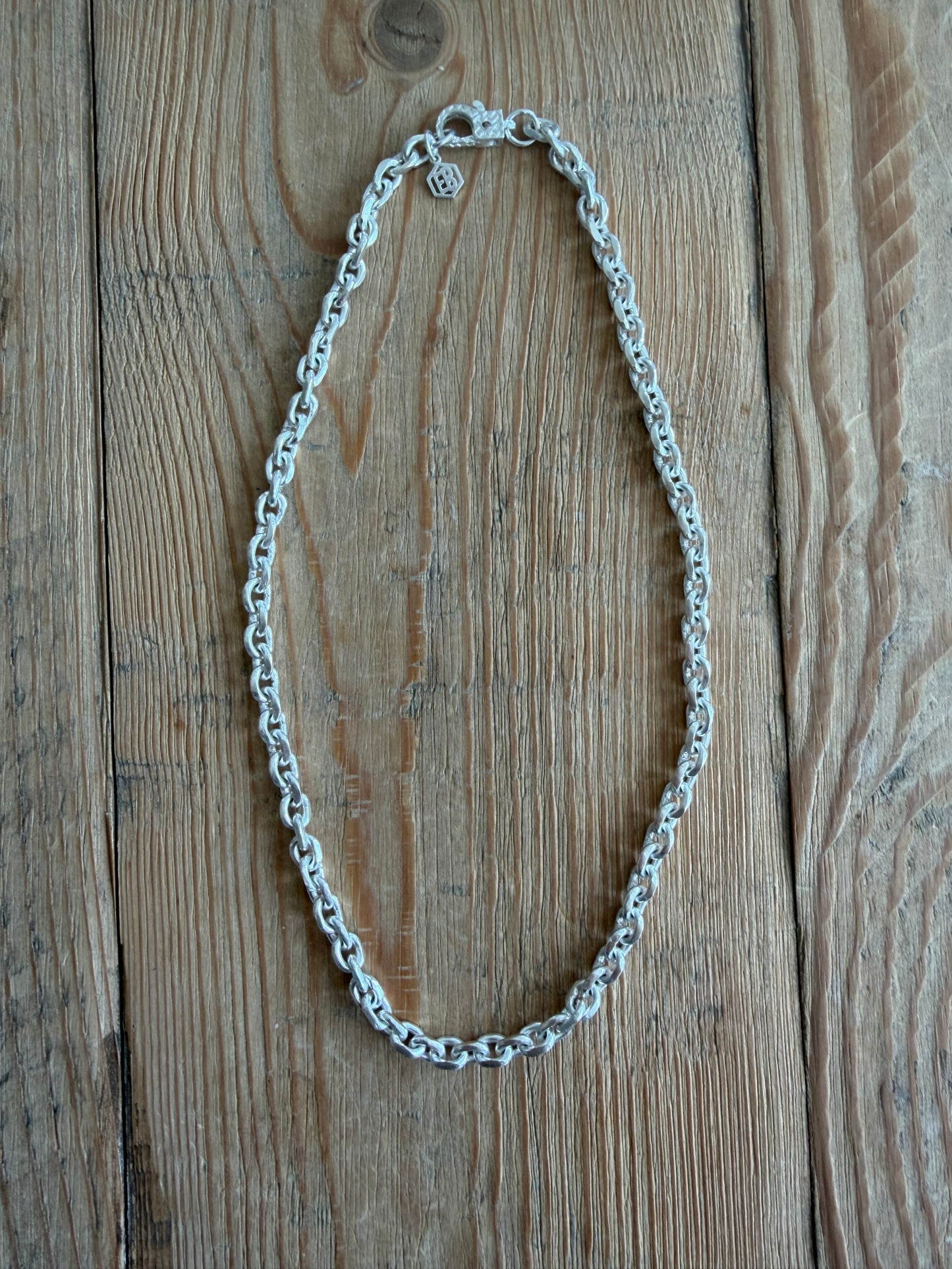 Jumbo Lion Chain